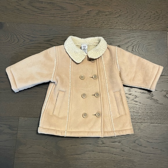 Baby gap suede creme baby girl coat 3-6M EUC - Picture 1 of 4